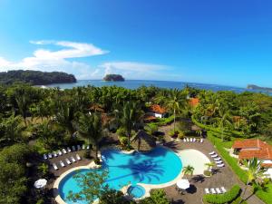 Et luftfoto af Villas Playa Samara Beach Front All Inclusive Resort