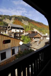 Splošen pogled na gorovje oz. razgled na gore, ki ga ponuja apartma