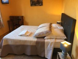 Postel nebo postele na pokoji v ubytování Chambres D'hôtes du Plessis