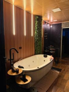 Foto de Casa com Spa