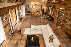 an overhead view of a living room with a couch at Villa Aïdo in Ouidah +2 photos