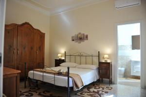 Postel nebo postele na pokoji v ubytování B&B Rosy + 17 fotografií