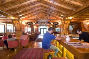 Gestir sem dvelja á Rutllan & Spa