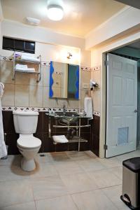 Bagno di Culture Crossroads Inn