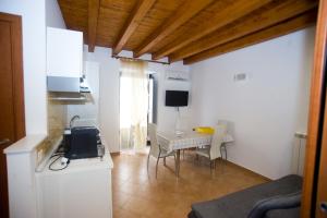 Gallery image of The House of Castle Apartments in Castelbuono
