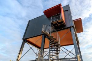 a building with a staircase on top of it at Seinhuis Post VI in Amersfoort