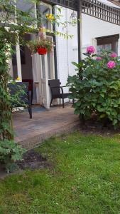 A garden outside Hotel Kuiperduin