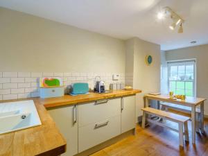 a kitchen with a sink and a counter top at 2 Bed in Cockermouth oc-86023 in Lorton
