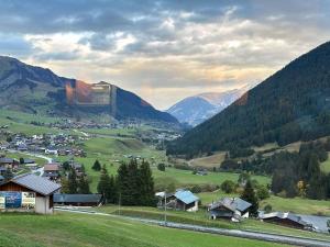 Gallery image of Apartment Tscheppa B by Interhome in Sedrun