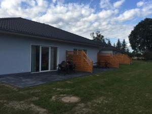 Un patio sau altă zonă în aer liber la Ferienhaus Friedrichsmilde