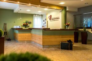 Lobby alebo recepcia v ubytovaní Rezydencja Sienkiewiczówka