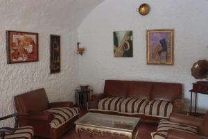 Posedenie v ubytovaní Cuevas La Cocinillas
