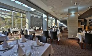 Restaurace v ubytování Hotel Alexander