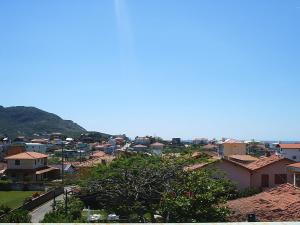 - Vistas a una ciudad con casas y árboles en Residencial Três Irmas, en Florianópolis