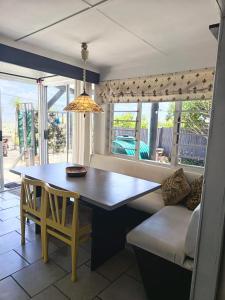 De' Nessie tesisinde bir balkon veya teras