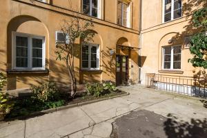 Budova, v ktorej sa apartmán nachádza