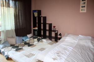 Tempat tidur dalam kamar di Apartament Kolberga w Sopocie
