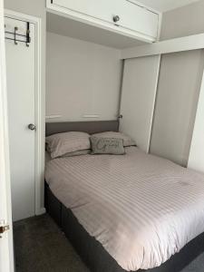 Gallery image of Goldie's Retreat in Blackrod