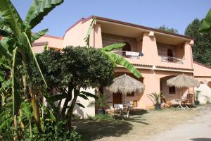 Gallery image of Solemare Club Village in Capo Vaticano