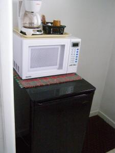 Köök või kööginurk majutusasutuses Blue Mountain Motel