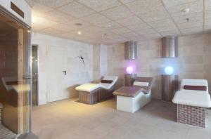 Postel nebo postele na pokoji v ubytování Hotel & Spa Peñiscola Palace