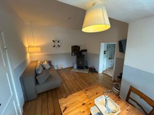 an overhead view of a living room with a couch at FEWO im Ortskern in Gudow
