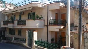 A balcony or terrace at La casa di Marilena