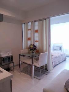 Gallery image of Azure - Acqua Apartments in Manila