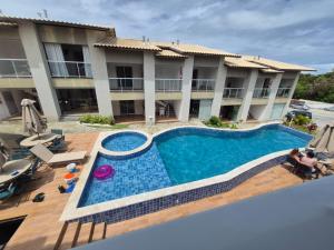 an overhead view of a swimming pool in a hotel at Paraíso em Imbassaí in Imbassai