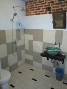 Koupelna v ubytování ke-lan-tan House