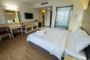 تلفاز و/أو أجهزة ترفيهية في Hotel Labuan Point