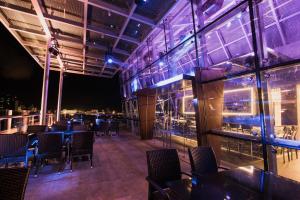 مطعم أو مكان آخر لتناول الطعام في Hotel Labuan Point
