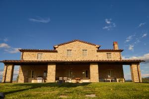 The building in which A villát is located