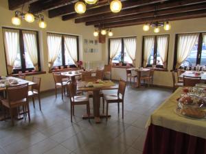 Restaurace v ubytování Casa Alpina Don Guanella