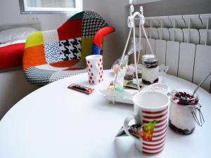 Παροχές για τσάι/καφέ στο Apartment Mona