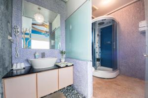 A bathroom at Blissful Star