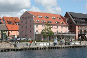 Foto dalla galleria di Hotel Am Yachthafen a Waren