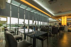 مطعم أو مكان آخر لتناول الطعام في Hotel Labuan Point
