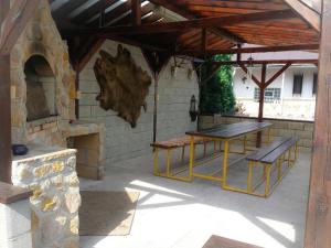 Patio alebo iná vonkajšia časť ubytovania U Myslivce