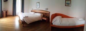 Et værelse på Hotel Lario