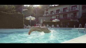 Bazen v nastanitvi oz. blizu nastanitve Hotel Levante