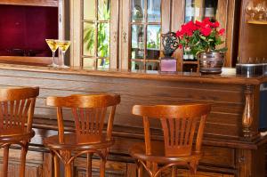 Lounge atau bar di Linovo with FREE Parking