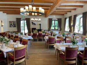 Restoran ili neka druga zalogajnica u objektu Hotel Zur-Borke