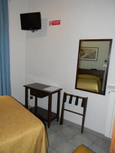 TV a/nebo společenská místnost v ubytování Hotel Primavera