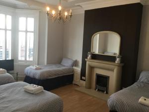 Gallery image of Cara Guesthouse in Whitley Bay