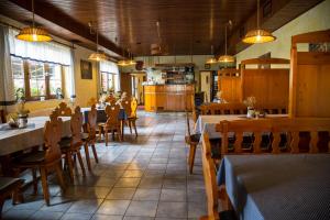 Restaurace v ubytování Hotel Sirákov