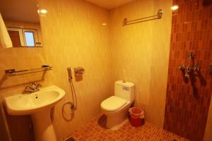 My Hotel Pvt Ltd tesisinde bir banyo
