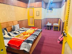 a room with two beds in a lego house at Delight Homestay Gulmarg in Gulmarg