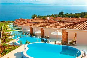 an image of the pool at the resort at Zeus Eleva Ajul in Agia Paraskevi