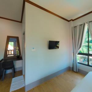 Rim Khao Resort tesisinde bir oturma alanı